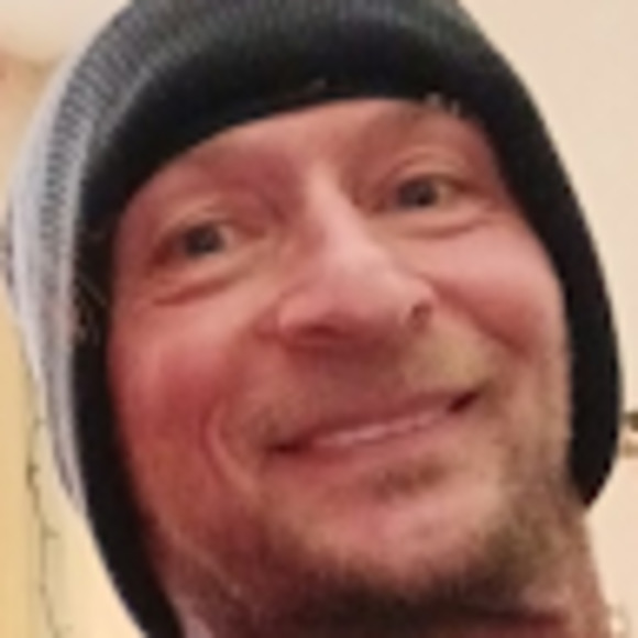 Meet your Posher, Kenton - Picture 1 of 1